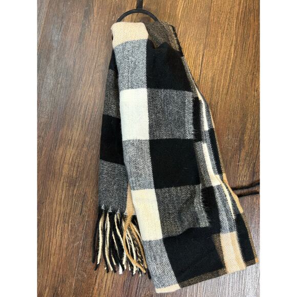 Sonoma winter scarf- brown white black plaid - Picture 3 of 3
